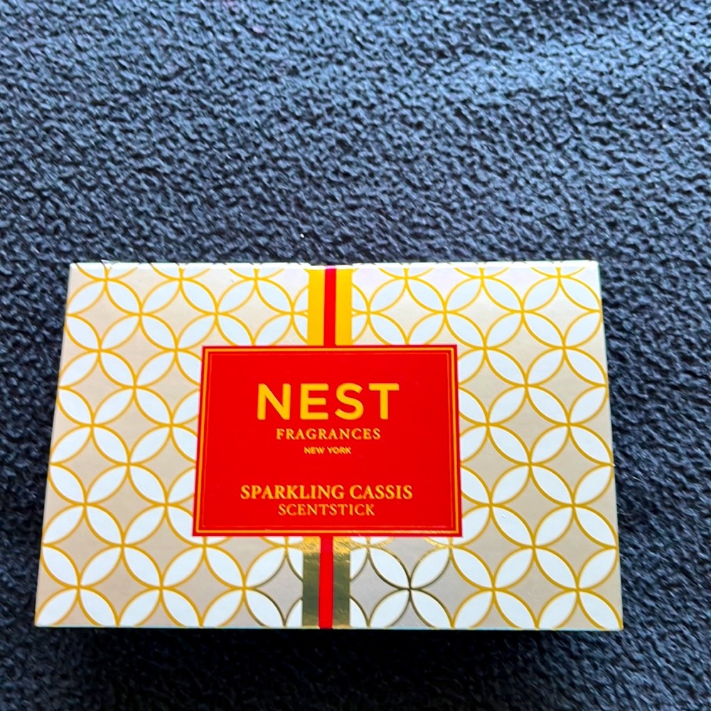 New and Sealed NEST Fragrances Sparkling Cassis Scentstick